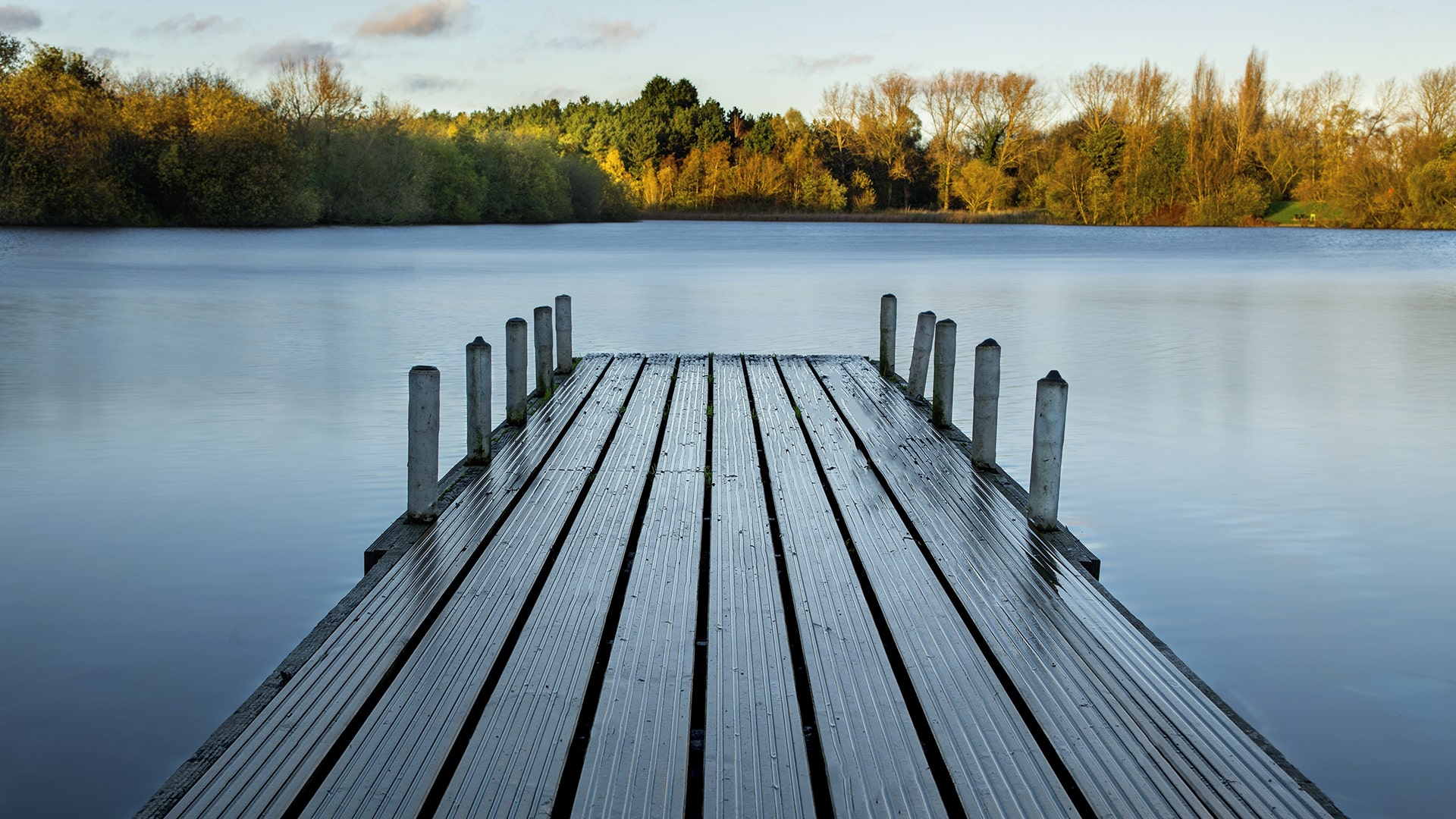 Pier in Tongwell Lake