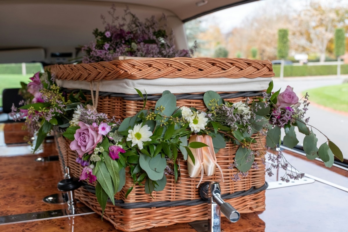 What is a bespoke funeral?